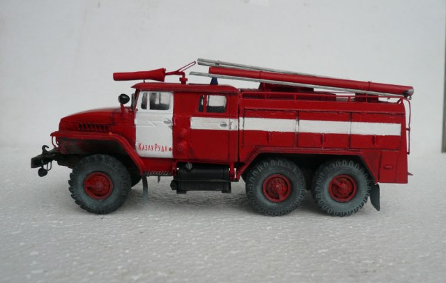 АЦ-40 на базе Урал-375Д