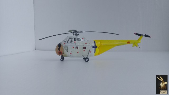 Н-19  Dance Squadron