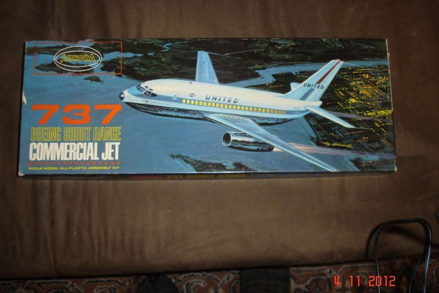 BOEING 737 AURORA.1:72 масштаб