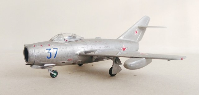 МиГ-15