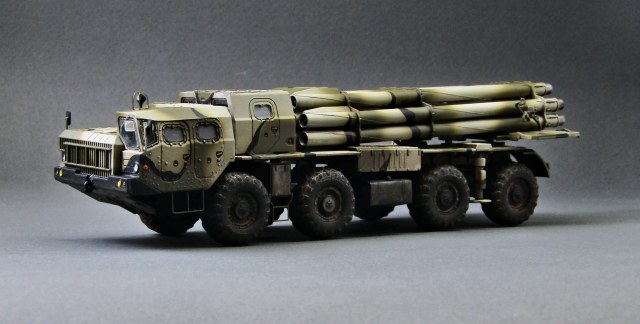 РСЗО 9К58 "Смерч"