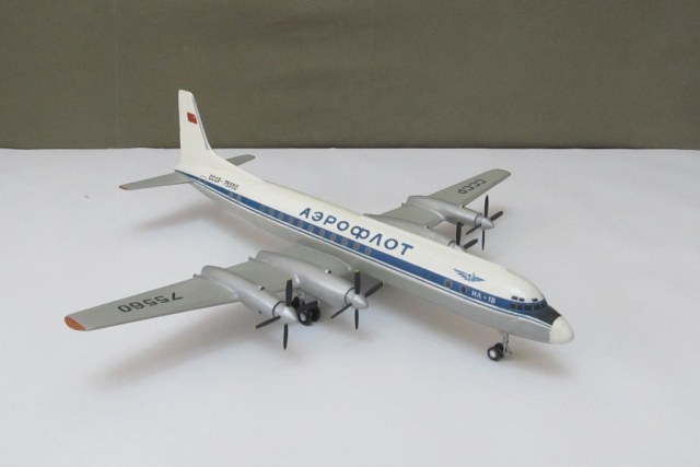 Ил-18 СССР-75560
