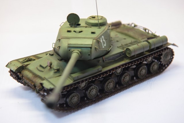 Советский тяжелый танк ИC-2 (1944)