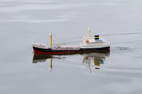 Каботажный танкер Shell Welder