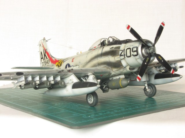 A-1H Skyraider 1/48