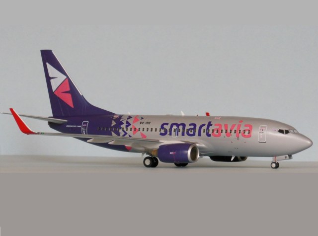 Boeing 737-700 Smartavia