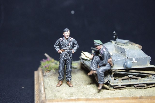 Трофейная танкетка ТКС с экипажем