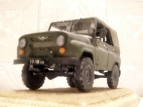УАЗ-469 1:35