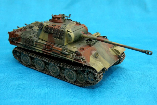 Sd. Kfz. 171 Panther G w\steel road wheels