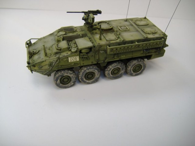 штрайкер 1/72 академия