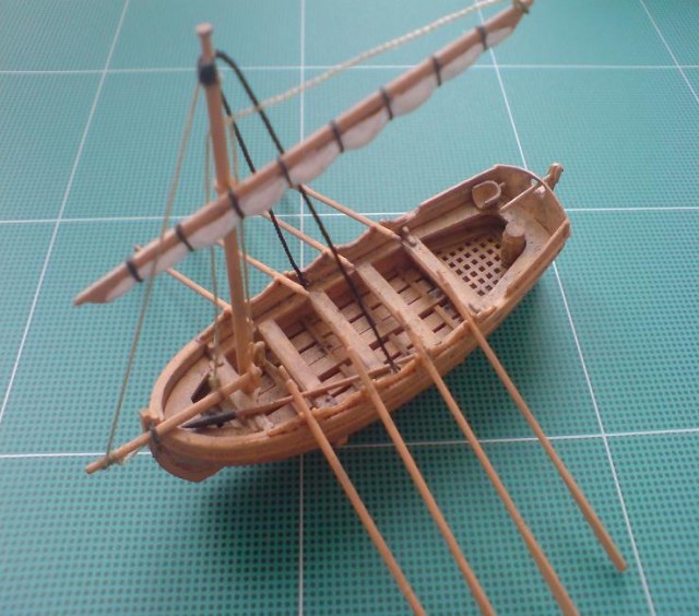 Средневековая шлюпка