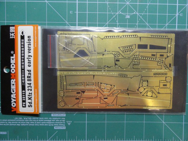 PE35119 1/35 Storage Box for Sd.Kfz 234 8Rad Early Version