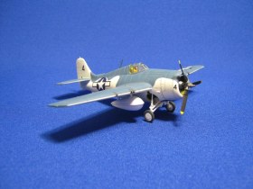 Палубный истребитель Wildcat F4F-4