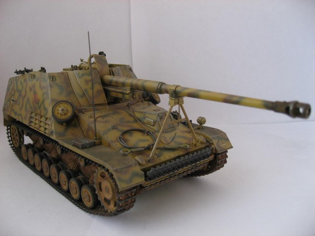 HORNISSE (initial modifed)