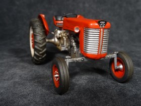 Трактор MASSEY FERGUSON 50