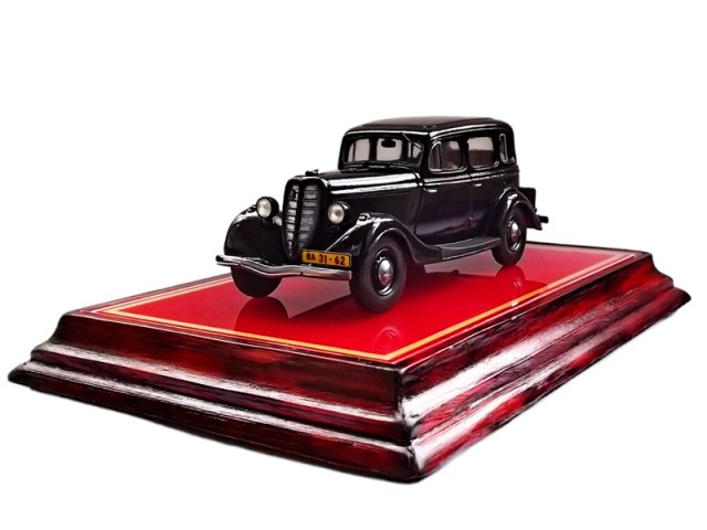 Автомобиль ГАЗ-М1 "Эмка"