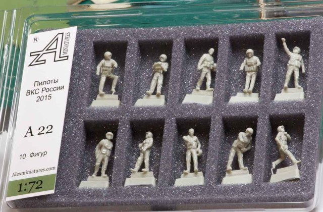 Фигуры пилотов ВКС России 1/72