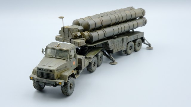 КРАЗ-6446 С-300 ПМ "Фаворит"