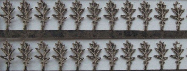 Autumn Leaves (OAK) brown.