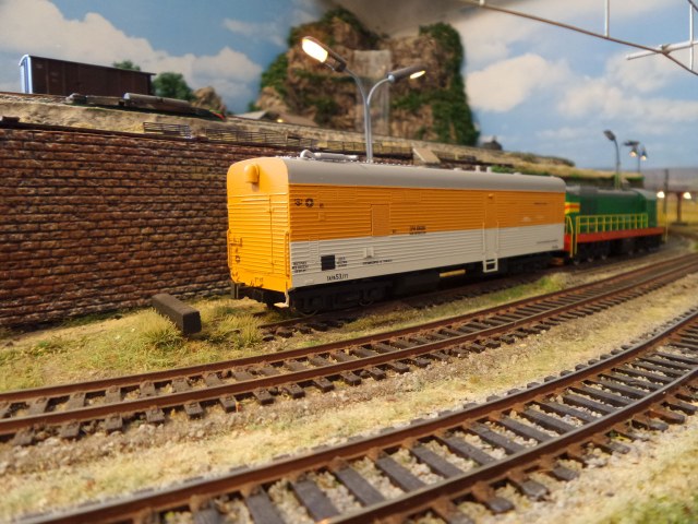 Служебный вагон бытовка,на базе ZB-5.