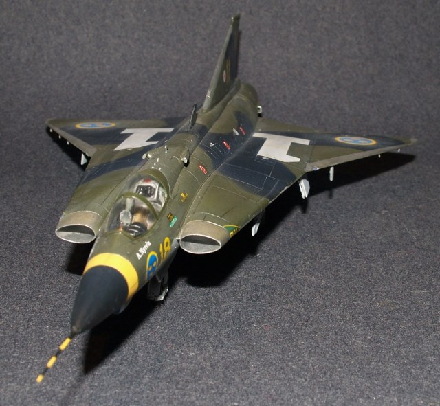 J-35 "Draken"