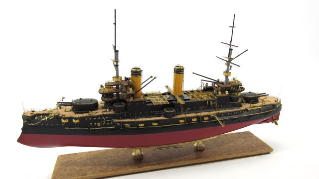 ЭБР "Бородино" РИФ. (Потоплен в мае 1905 года, в Цусимском сражении.)