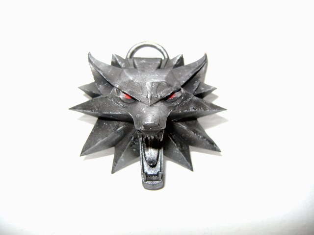 Ведьмачий медальон