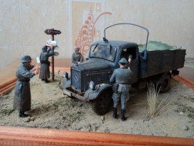 Halt! Bitte Ausweis!