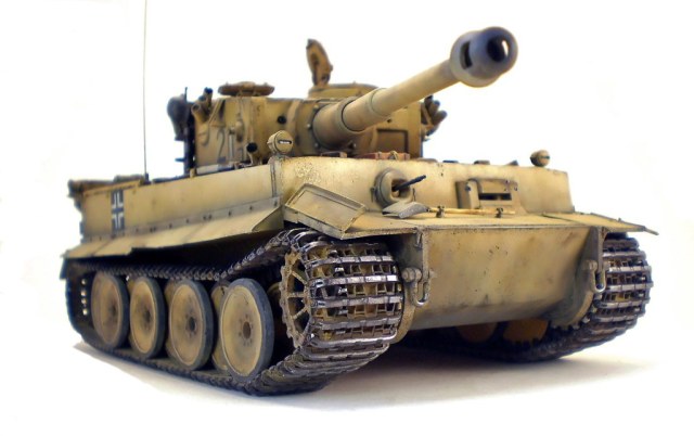 Звезда 1/35.Pz.VI Tiger Н - Зверьё на Ладоге