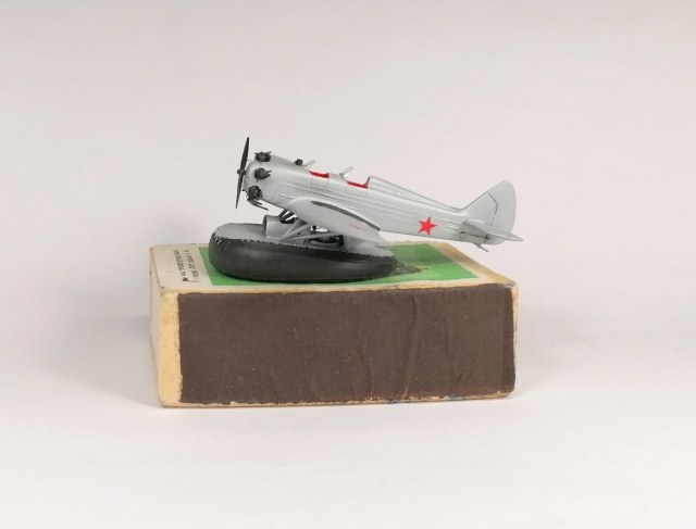 Надирадзе А.Д. УТ-2Н (1/144, конверсия)