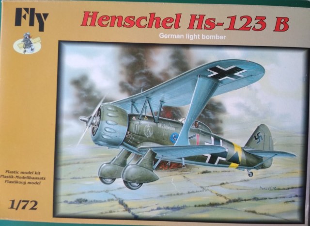 Henschel Hs-123B