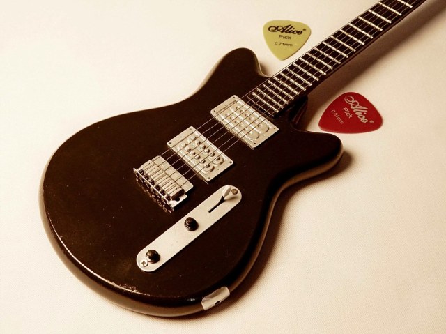 Модель гитары