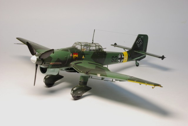 Ju-87 B2