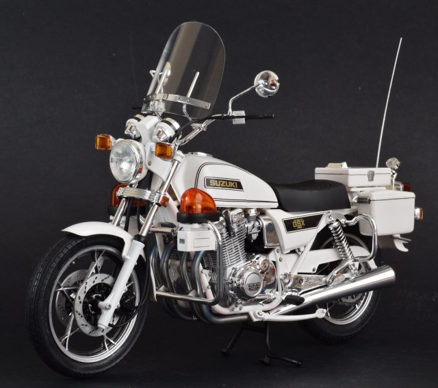 Suzuki GSX750 Police Bike