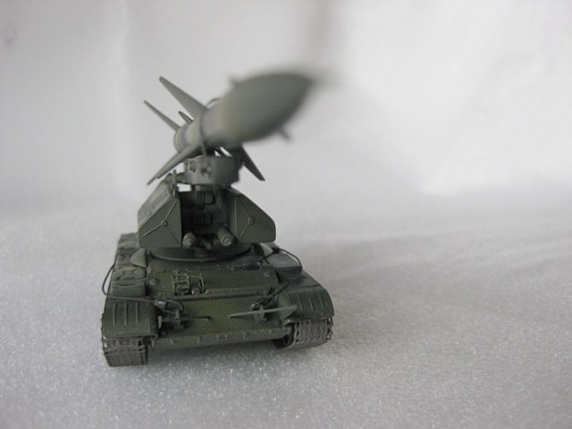 Кубинский ЗРК С-75 на базе Т-55