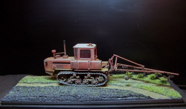 ДТ-175 "ВОЛГАРЬ"