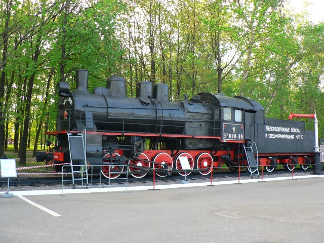 Площадка боевой техники на Поклонной горе ч.1
