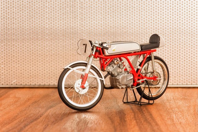 Мотоцикл Honda CR-110