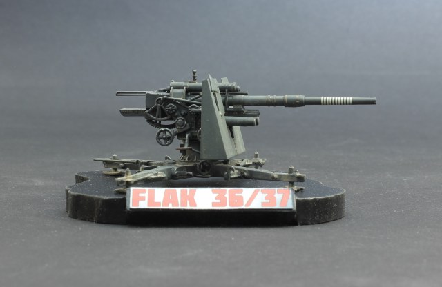 Flak 36/37 88мм   (6158 Звезда 1/72)