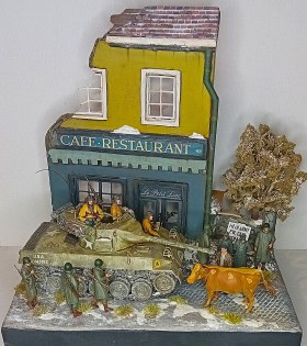 Мсье, отгоните свою корову!