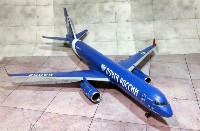 Tu-204-100C "Почтолёт"