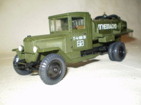 Бензозаправщик ЗИС 5В