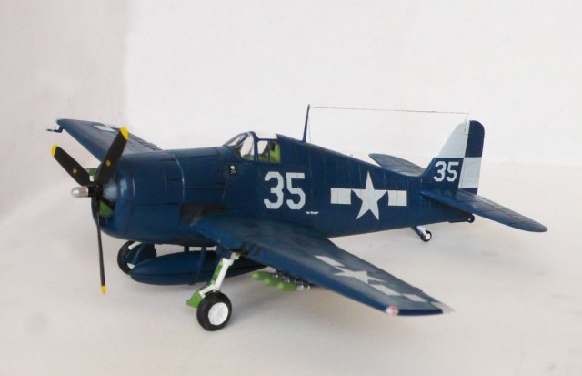 F6F-5 Hellcat