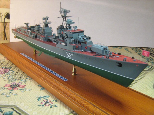Эсминец "Сознательный",проект 56-А.М1:200.