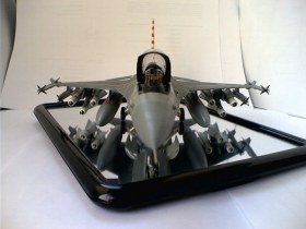 F-16C в 1/48 от "Academy"