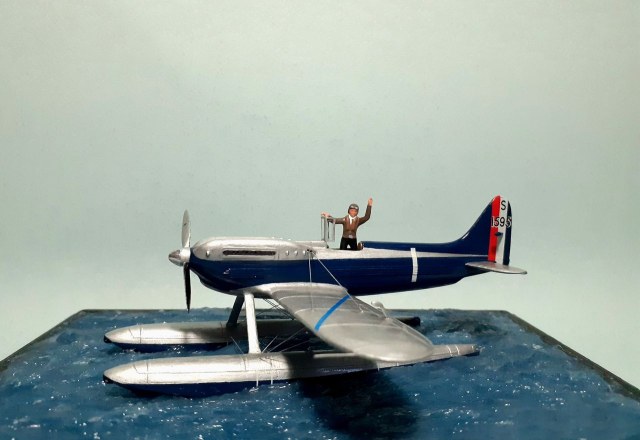 Supermarine S.6B (обр. 1931) (Великобритания, Солент (Ла-Манш), 13 сентября 1931, кубок Schneider, пилот Дж. Н. Бутман, стартовый №1) (Codes S1595)