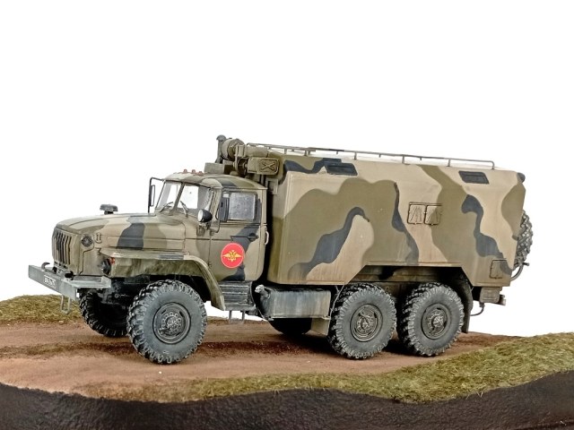 Урал-4320 Кунг