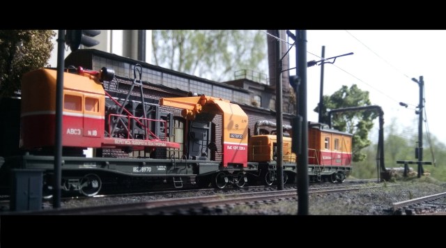 Агрегат АВСЭ (вибропогружатель)