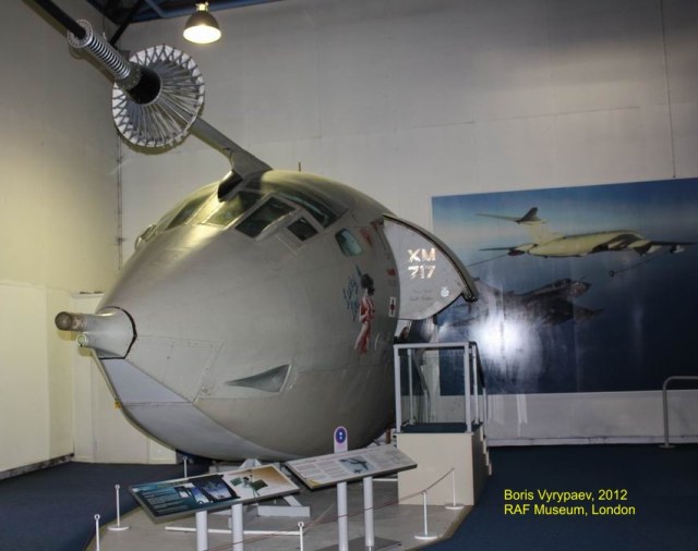 Handely Page H.P.80 Victor