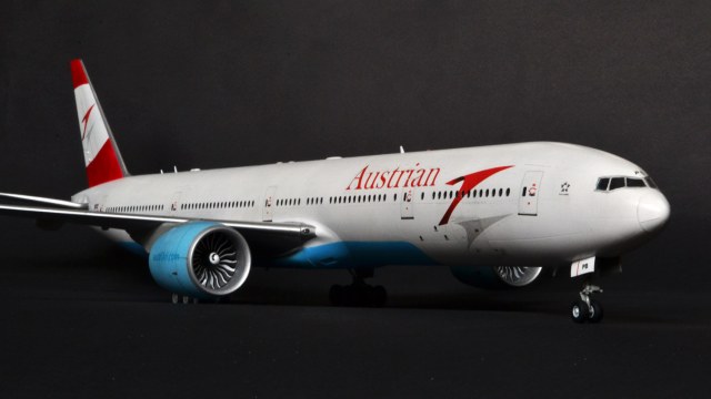 Boeing 777-300ER "Austrian" OE-LPB